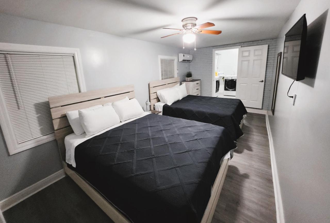 Cozy 3 Bedroom House Near Airport/Raymond Stadium/Downtown. Τάμπα Εξωτερικό φωτογραφία