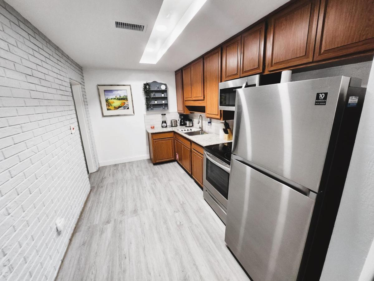 Cozy 3 Bedroom House Near Airport/Raymond Stadium/Downtown. Τάμπα Εξωτερικό φωτογραφία
