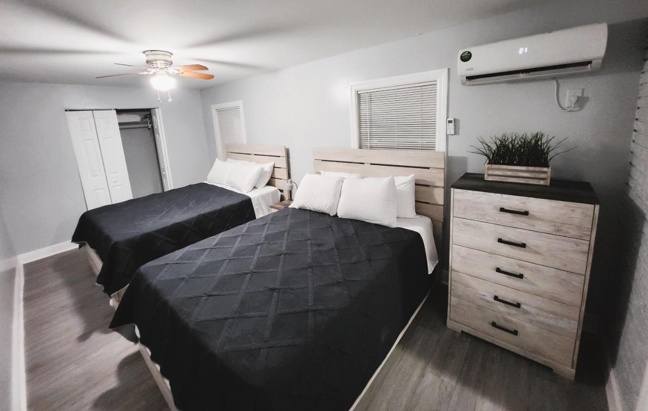 Cozy 3 Bedroom House Near Airport/Raymond Stadium/Downtown. Τάμπα Εξωτερικό φωτογραφία