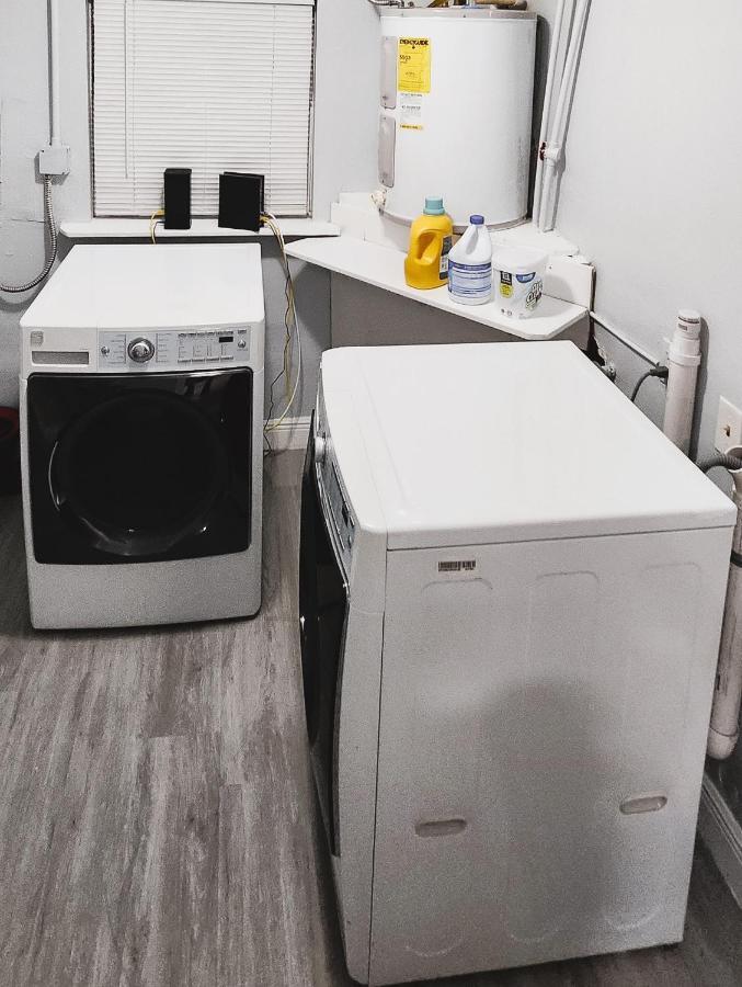 Cozy 3 Bedroom House Near Airport/Raymond Stadium/Downtown. Τάμπα Εξωτερικό φωτογραφία
